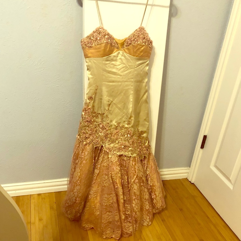 Trumpet Gitana Gold/RoseGold Dress 2R